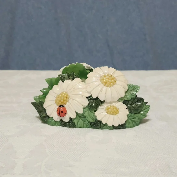 Hurnes Daisy and Ladybug letter holder - Picture 1 of 3